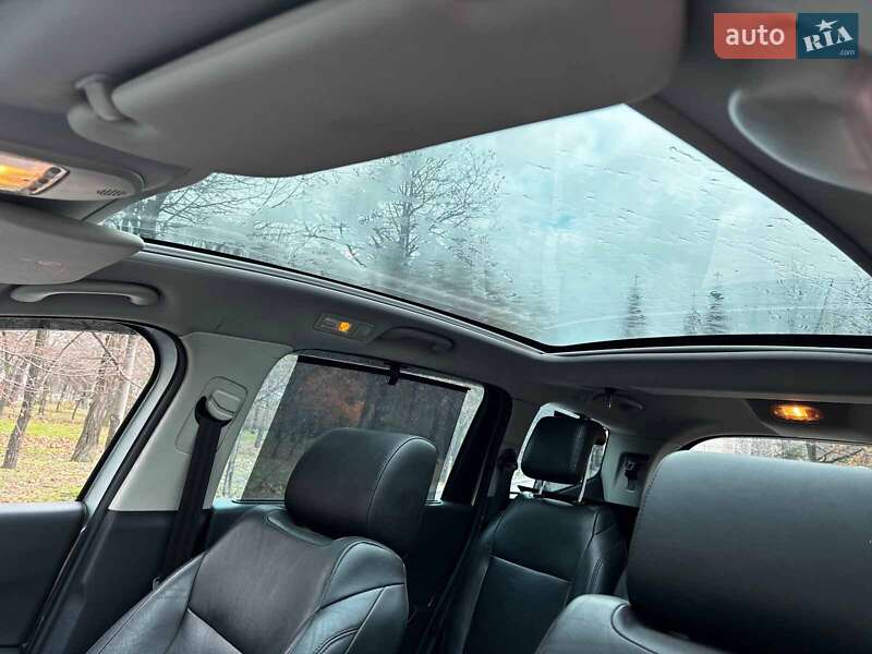 Микровэн Peugeot 5008 2010 в Запорожье фото 24 Микровэн Peugeot 5008 2010 в Запорожье