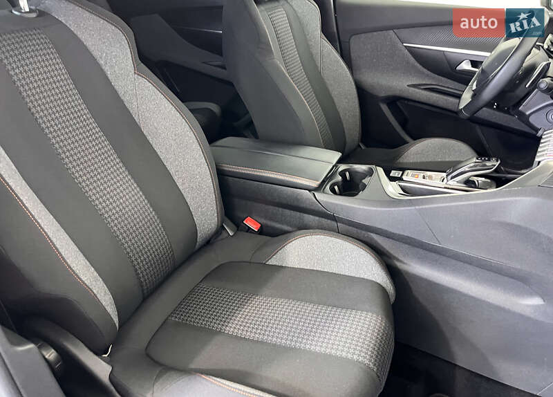 Внедорожник / Кроссовер Peugeot 5008 2019 в Львове фото 11 Внедорожник / Кроссовер Peugeot 5008 2019 в Львове