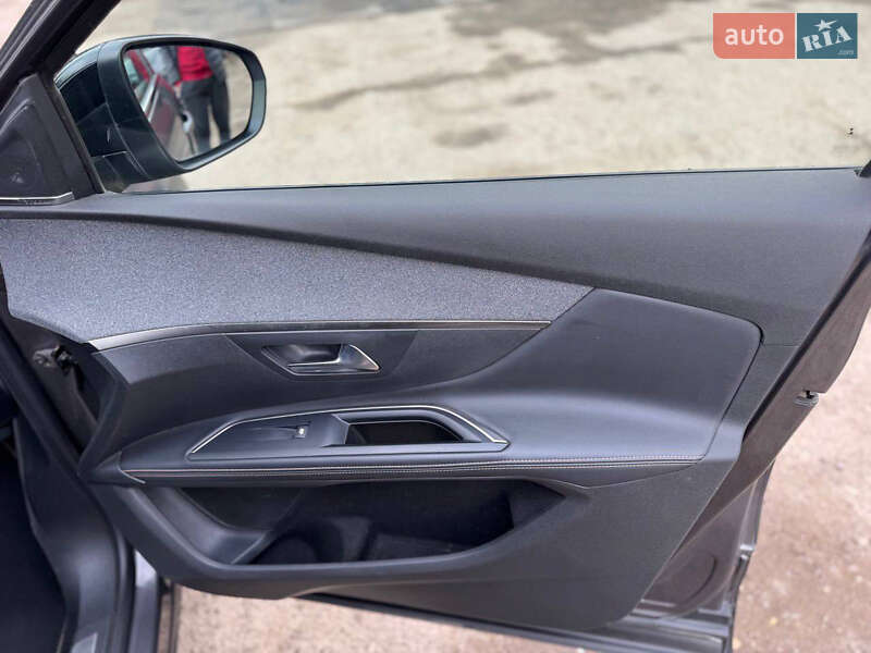 Внедорожник / Кроссовер Peugeot 5008 2019 в Львове фото 21 Внедорожник / Кроссовер Peugeot 5008 2019 в Львове