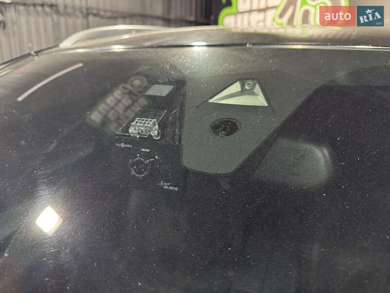 Внедорожник / Кроссовер Peugeot 5008 2018 в Одессе