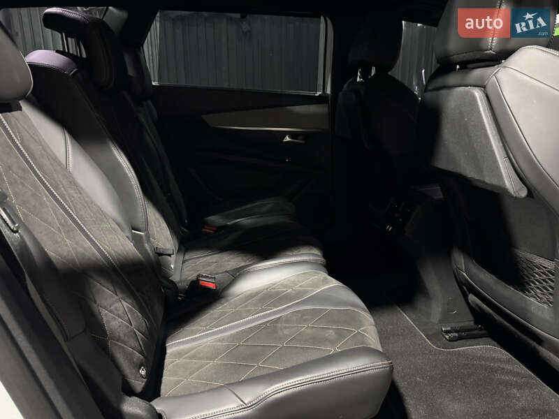 Внедорожник / Кроссовер Peugeot 5008 2018 в Одессе