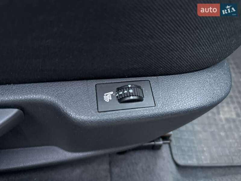 Микровэн Peugeot 5008 2011 в Ровно