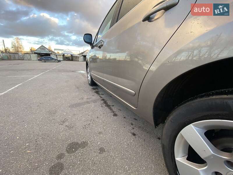 Микровэн Peugeot 5008 2012 в Хмельницком фото 26 Микровэн Peugeot 5008 2012 в Хмельницком