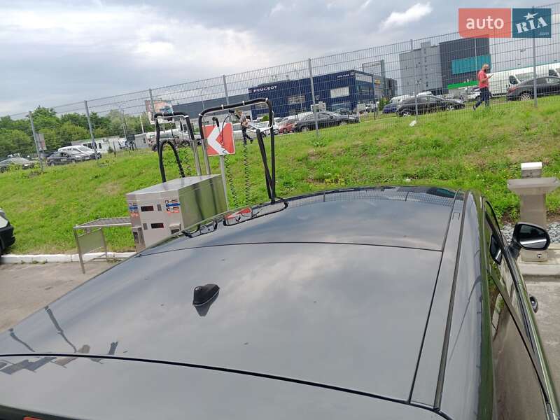 Мікровен Peugeot 5008 2010 в Львові