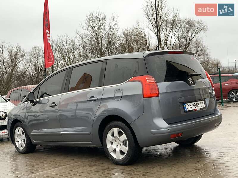 Мікровен Peugeot 5008 2011 в Бердичеві