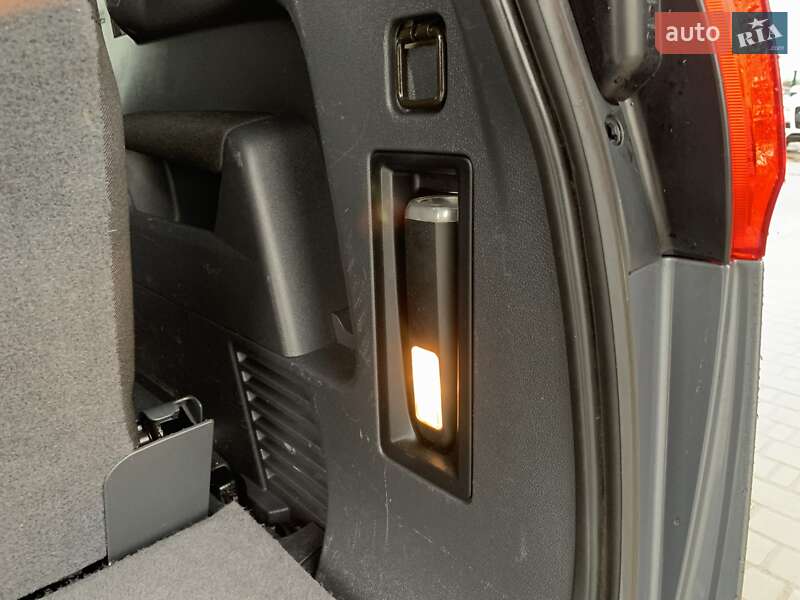 Мікровен Peugeot 5008 2011 в Бердичеві