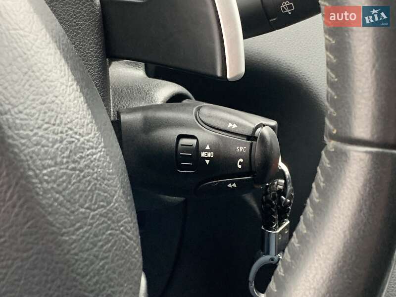 Мікровен Peugeot 5008 2011 в Бердичеві