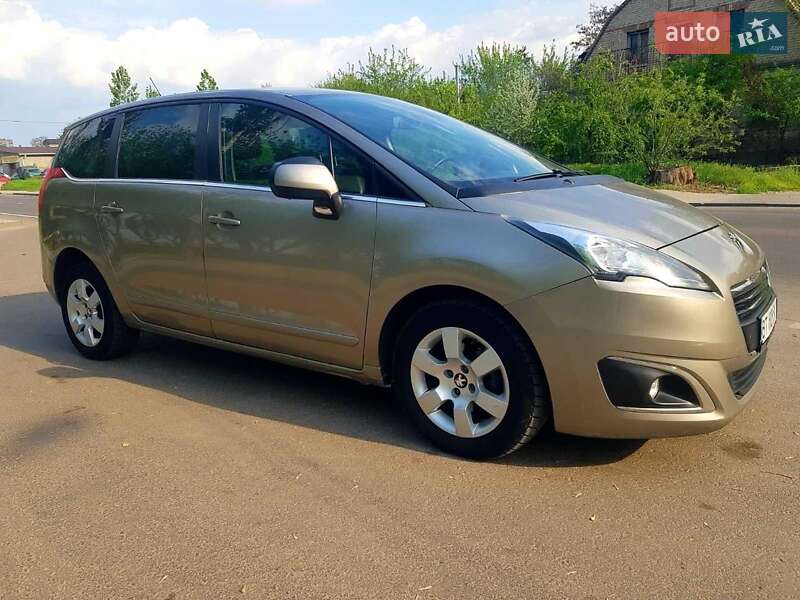 Микровэн Peugeot 5008 2014 в Николаеве