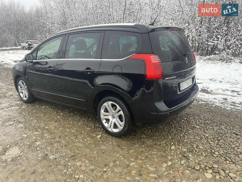 Микровэн Peugeot 5008 2013 в Тернополе
