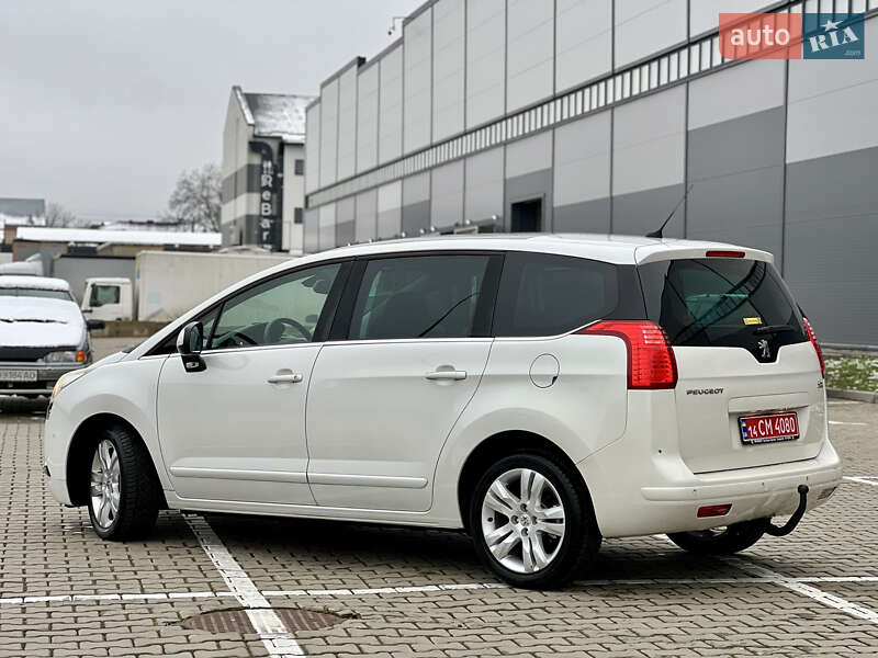 Мікровен Peugeot 5008 2011 в Івано-Франківську