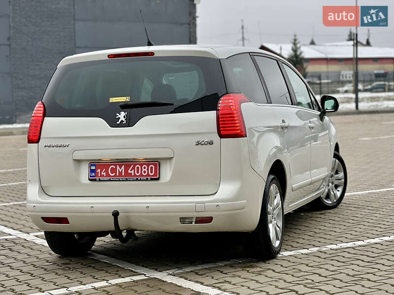 Мікровен Peugeot 5008 2011 в Івано-Франківську