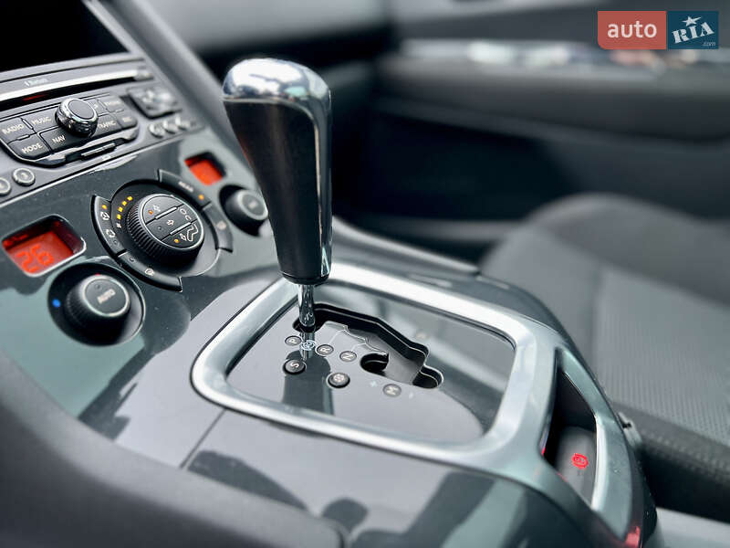 Мікровен Peugeot 5008 2011 в Івано-Франківську