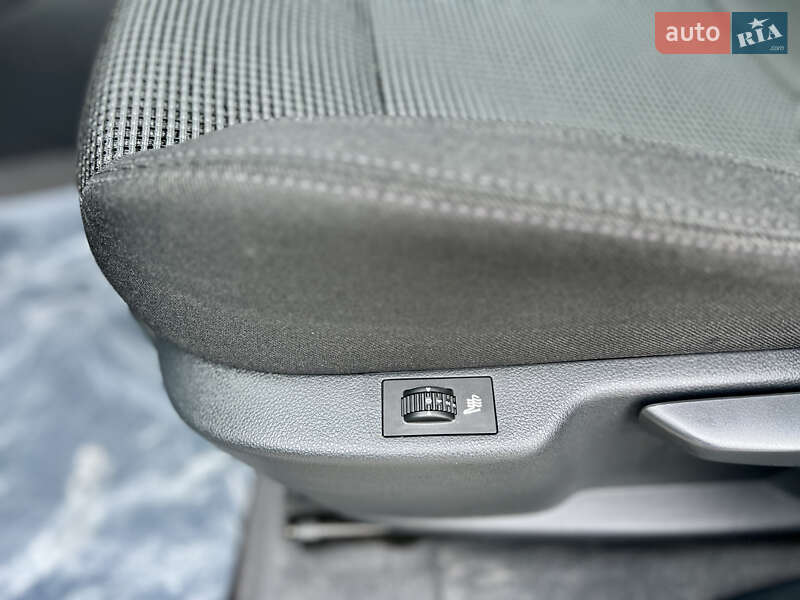 Мікровен Peugeot 5008 2011 в Івано-Франківську