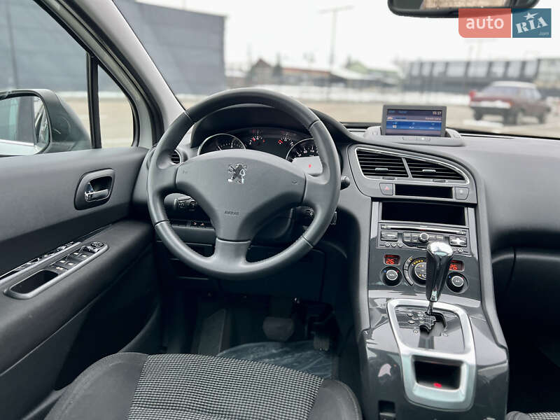 Мікровен Peugeot 5008 2011 в Івано-Франківську