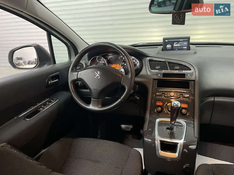 Микровэн Peugeot 5008 2014 в Стрые