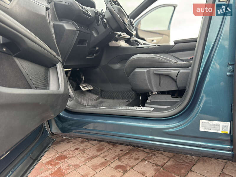 Внедорожник / Кроссовер Peugeot 5008 2018 в Теребовле