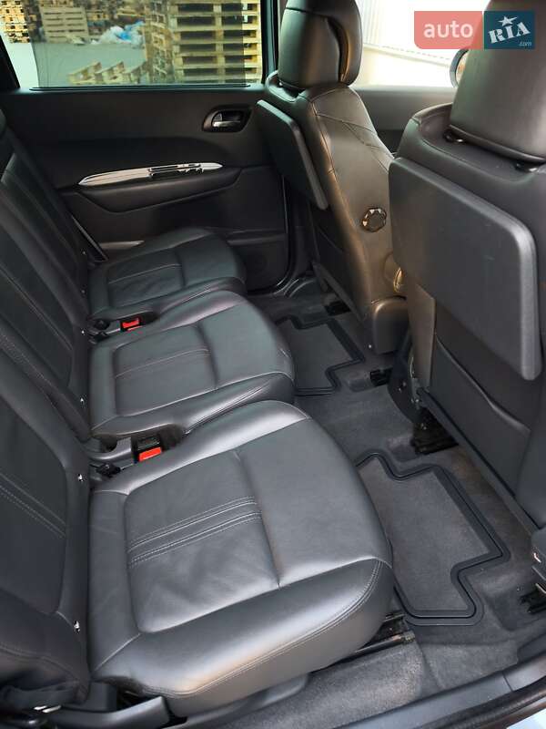 Мікровен Peugeot 5008 2011 в Щасливе