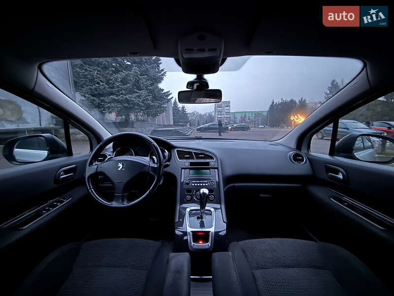 Мікровен Peugeot 5008 2010 в Рівному