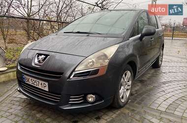 Микровэн Peugeot 5008 2009 в Костополе