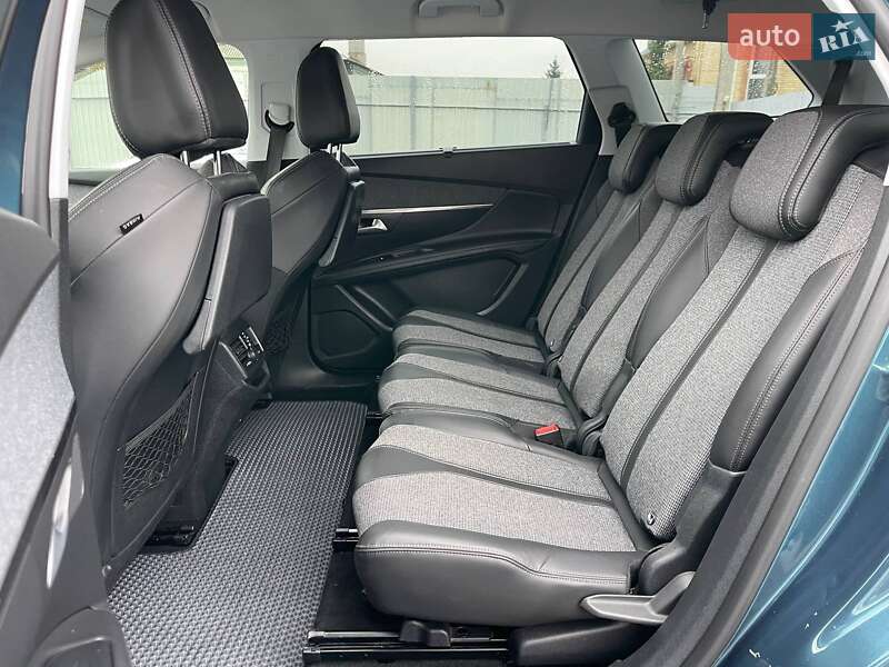 Внедорожник / Кроссовер Peugeot 5008 2017 в Киеве фото 10 Внедорожник / Кроссовер Peugeot 5008 2017 в Киеве