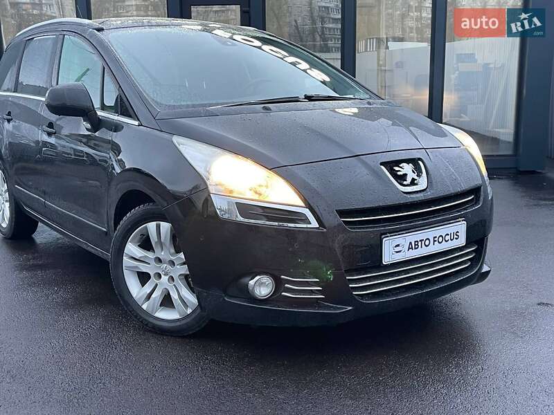 Мікровен Peugeot 5008 2012 в Києві