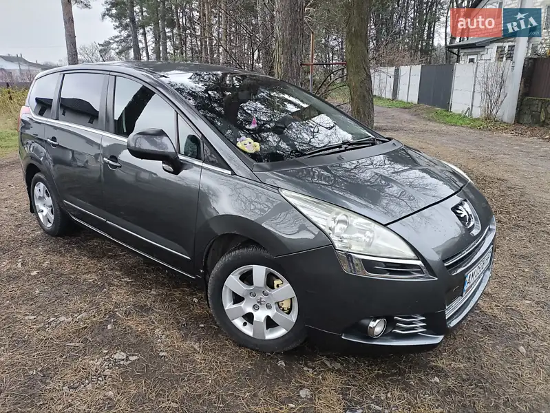 Peugeot 5008