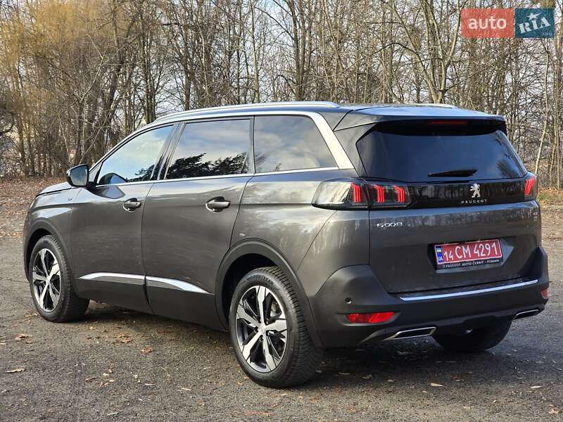 Внедорожник / Кроссовер Peugeot 5008 2021 в Калуше