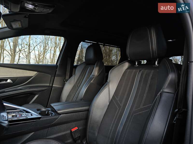 Внедорожник / Кроссовер Peugeot 5008 2021 в Калуше