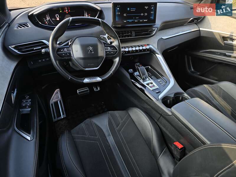 Внедорожник / Кроссовер Peugeot 5008 2021 в Калуше