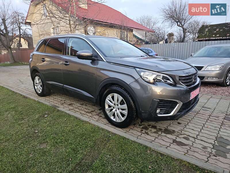 Позашляховик / Кросовер Peugeot 5008 2018 в Стрию