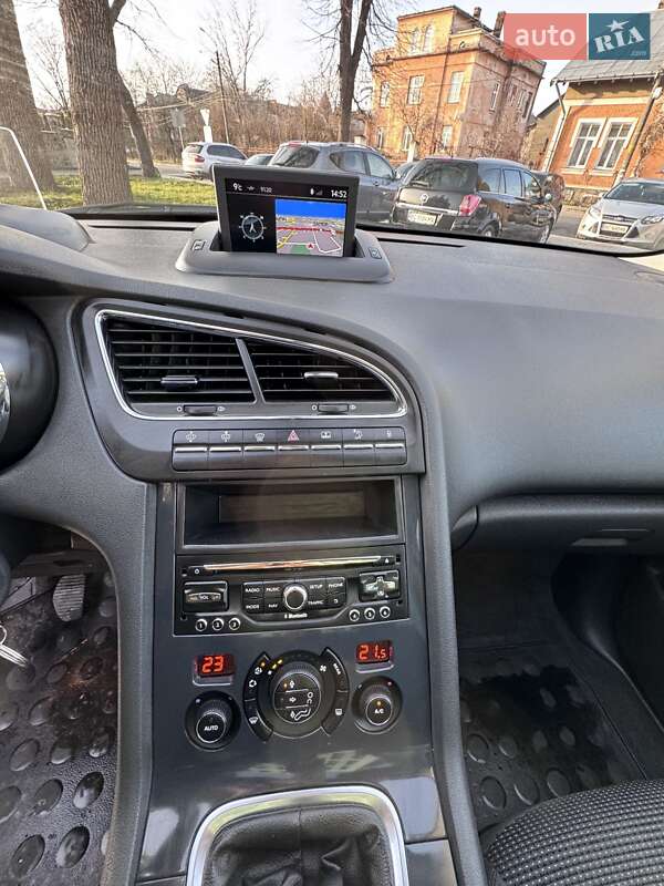 Мікровен Peugeot 5008 2014 в Самборі фото 30 Мікровен Peugeot 5008 2014 в Самборі