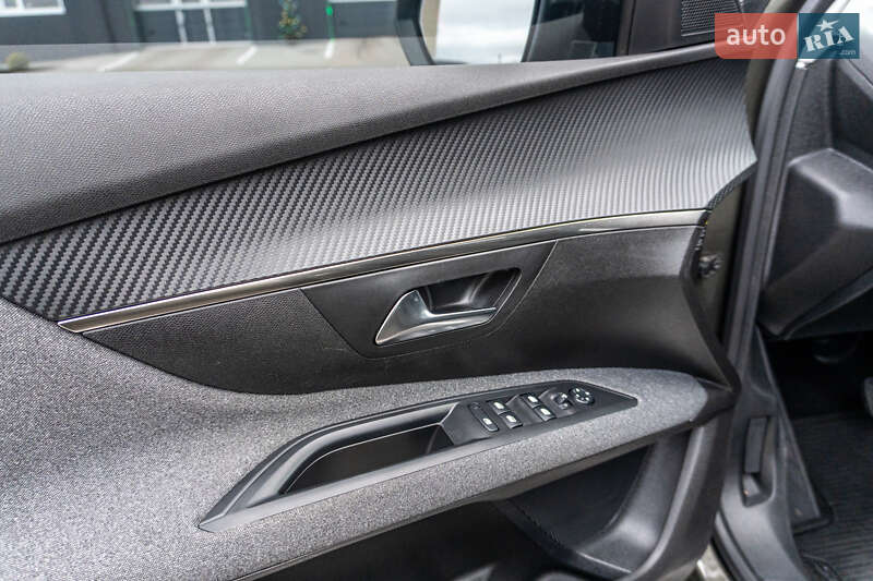 Внедорожник / Кроссовер Peugeot 5008 2020 в Дубно фото 23 Внедорожник / Кроссовер Peugeot 5008 2020 в Дубно