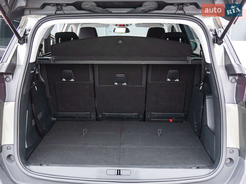 Внедорожник / Кроссовер Peugeot 5008 2020 в Дубно фото 27 Внедорожник / Кроссовер Peugeot 5008 2020 в Дубно