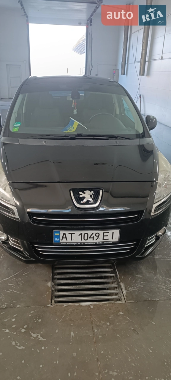 2011 Peugeot 5008 - мініатюра 17