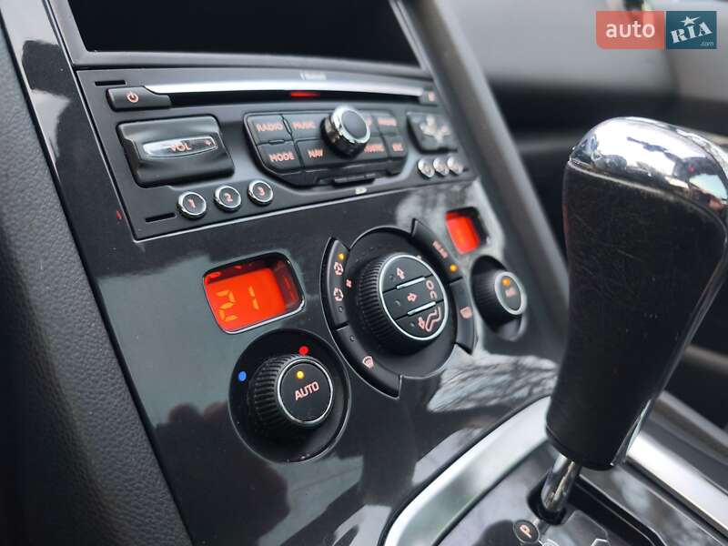 Микровэн Peugeot 5008 2011 в Полтаве фото 20 Микровэн Peugeot 5008 2011 в Полтаве