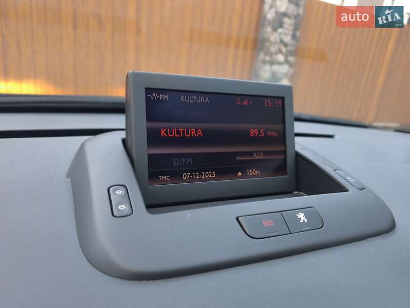 Микровэн Peugeot 5008 2011 в Полтаве фото 26 Микровэн Peugeot 5008 2011 в Полтаве