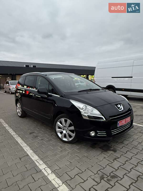 Peugeot 5008 2010 Peugeot 5008 2010