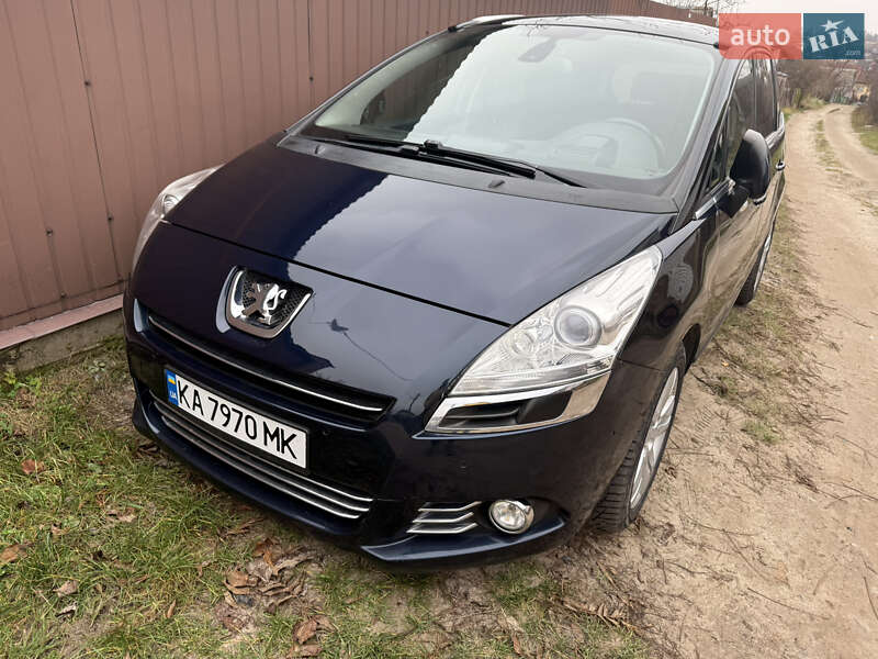 Peugeot 5008 2010 Peugeot 5008 2010