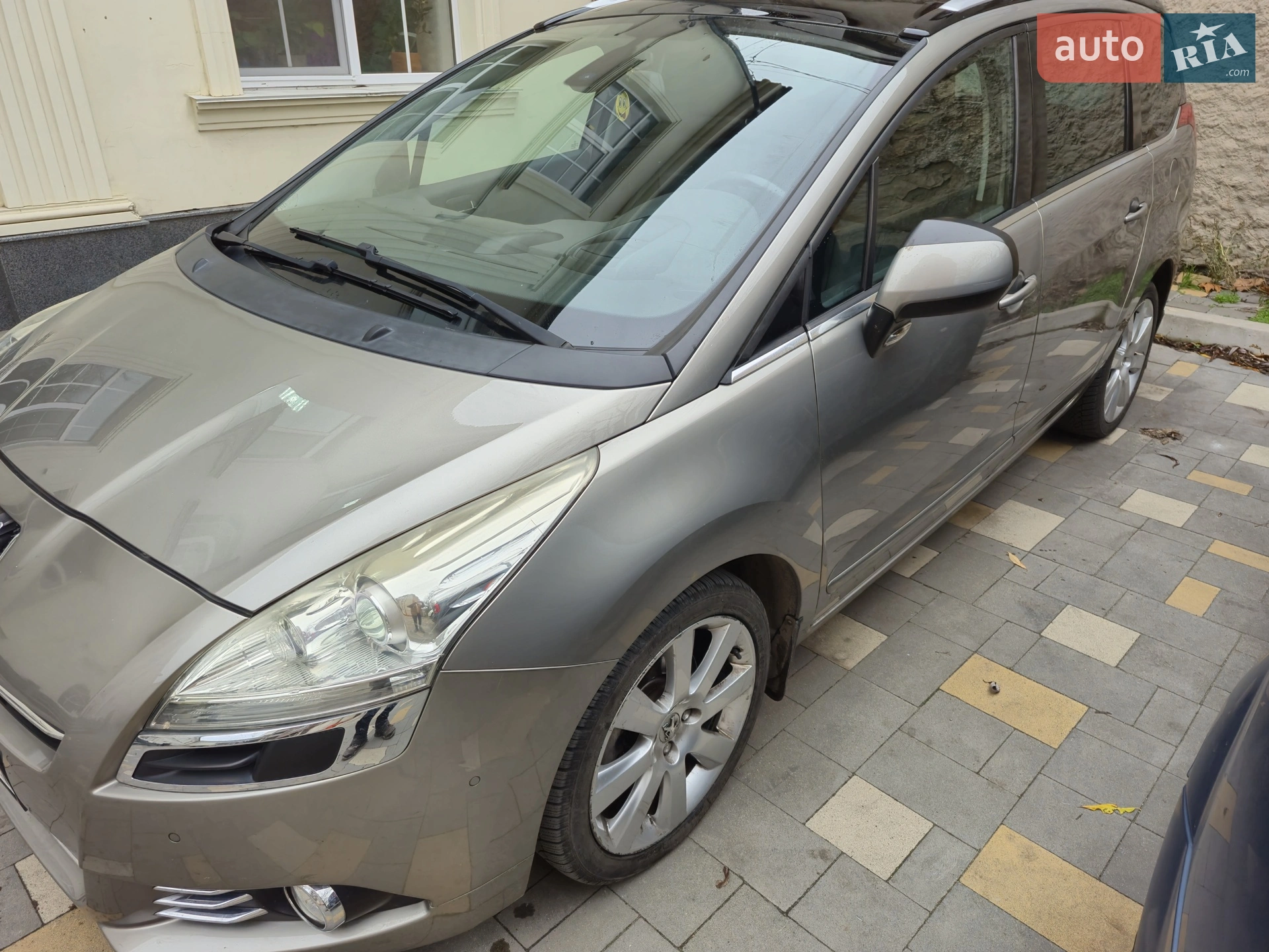 2010 Peugeot 5008 - мініатюра 8