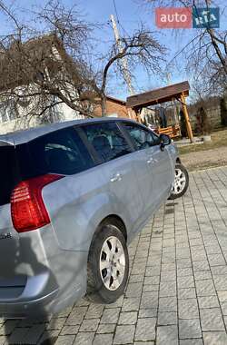 Микровэн Peugeot 5008 2011 в Стрые