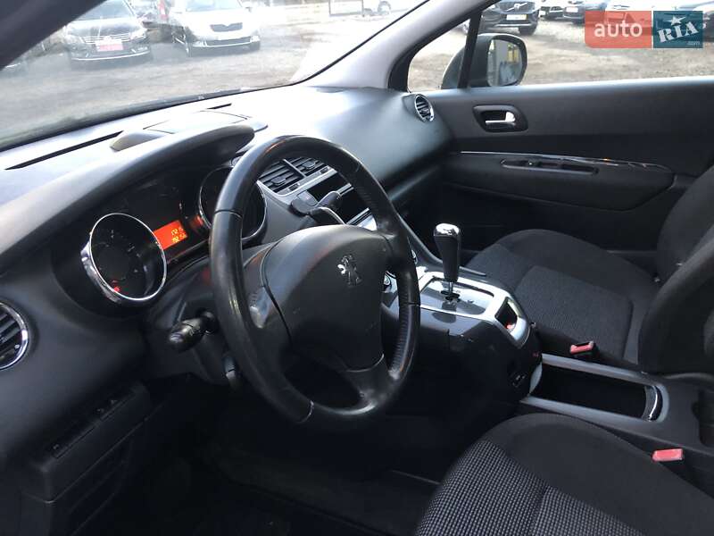 Микровэн Peugeot 5008 2010 в Ивано-Франковске