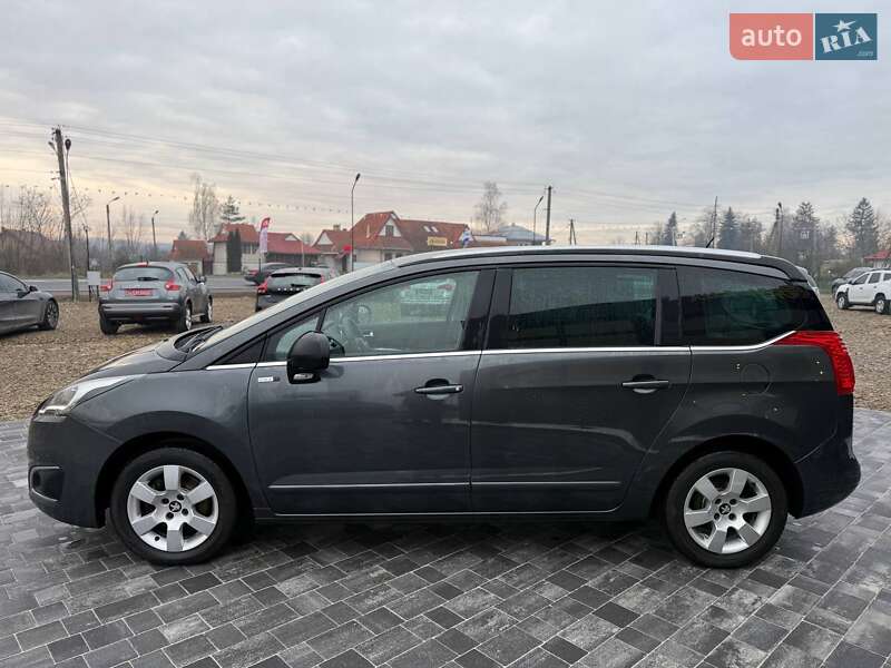 Микровэн Peugeot 5008 2015 в Коломые