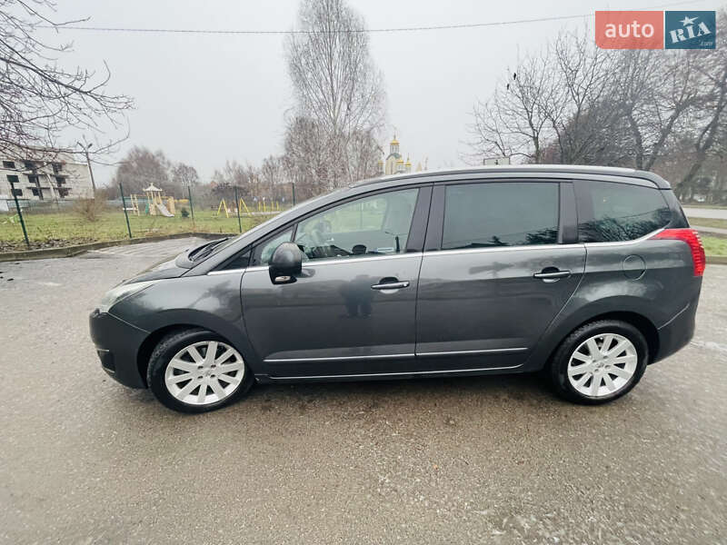 Микровэн Peugeot 5008 2013 в Конотопе