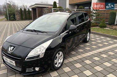 Микровэн Peugeot 5008 2013 в Стрые