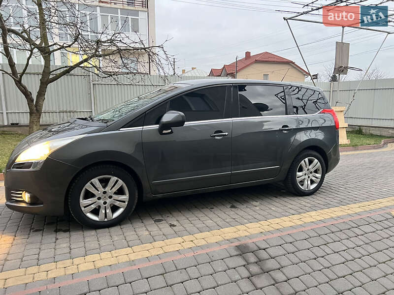 Мікровен Peugeot 5008 2009 в Львові