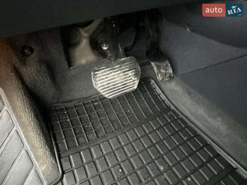 Мікровен Peugeot 5008 2011 в Полтаві