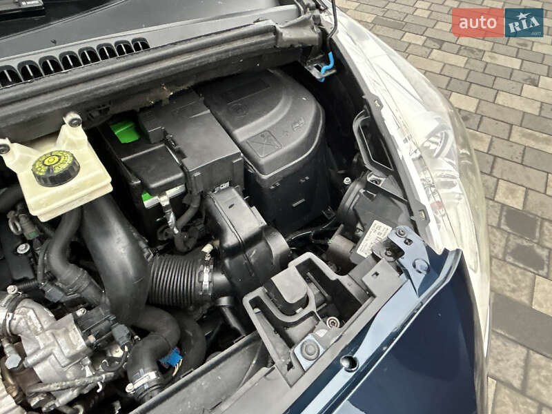 Мікровен Peugeot 5008 2011 в Полтаві