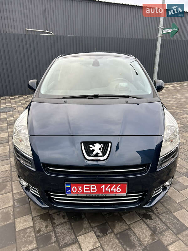 Мікровен Peugeot 5008 2011 в Полтаві