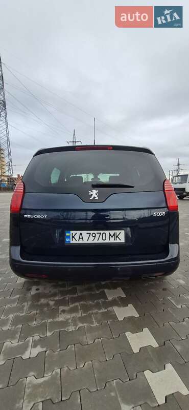 Микровэн Peugeot 5008 2010 в Киеве