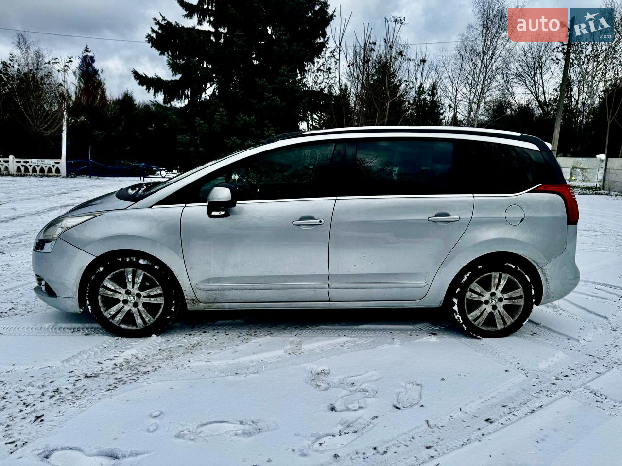 2010 Peugeot 5008 - мініатюра 16